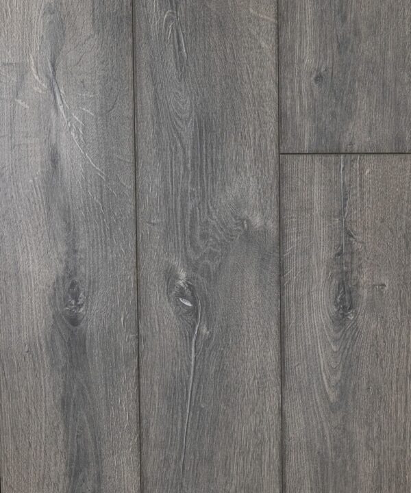 Mannington Restoration Collection Blacksmith Oak 12mm